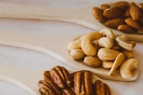 Cashew nuts